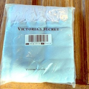 NWT baby blue blanket